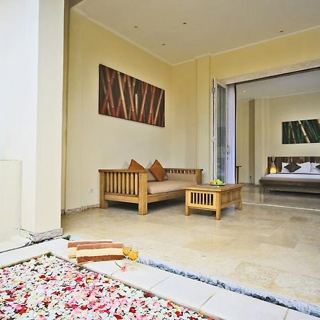 Adma Umalas Seminyak  Exterior photo